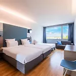 Lausanne Hotel 3*