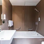Lausanne Hotel
