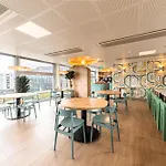 Lausanne Hotel 3*