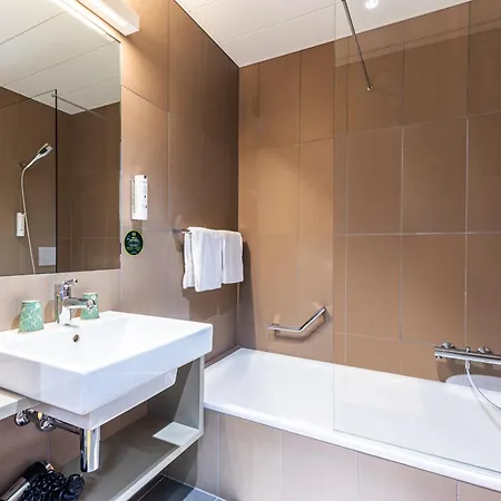 Lausanne Hotel 3*