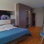Lausanne Hotel 3*