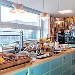 Lausanne Hotel 3*